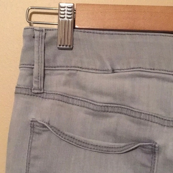 Chico’s jeans women’s size 6 small 0.5R grey elastic waist thin pliable … - Picture 9 of 16